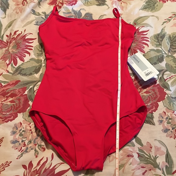 DANSKIN Size Large Leotard Classic Valentine Red Scoop-neck Adjust Strap $64 NEW - Picture 13 of 15